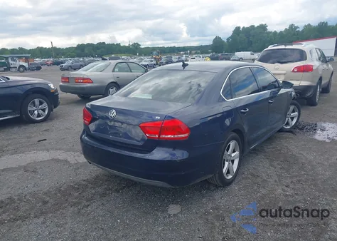 2012 Volkswagen Passat 2.5L Se из США, поврежденный, VIN 1VWBH7A31CC026836